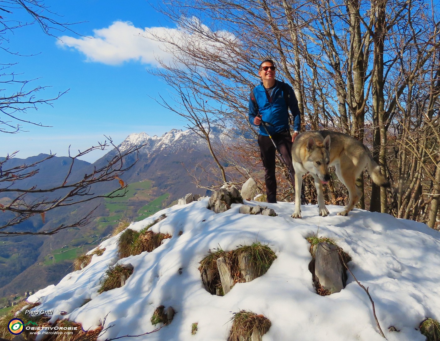 21 Ma che bello camminare sulla neve fresca!.JPG